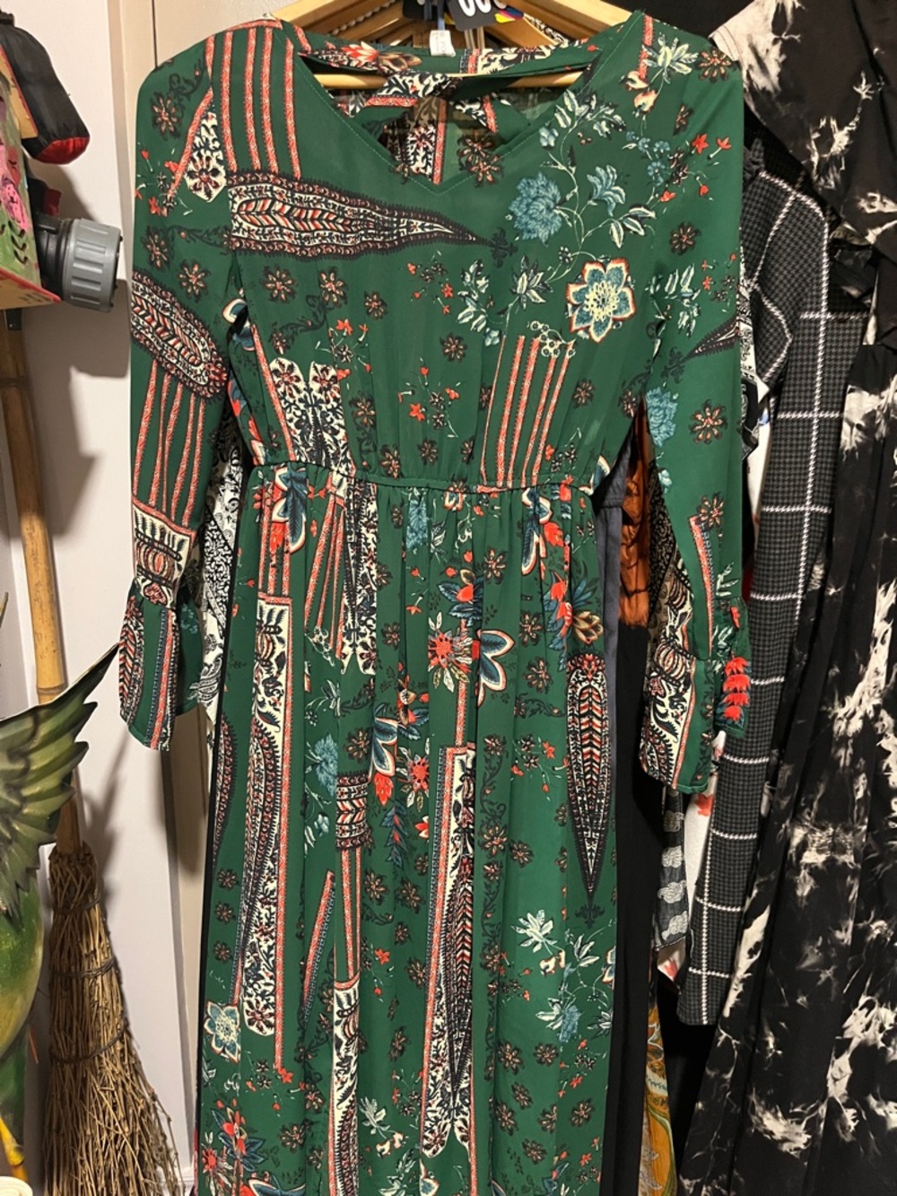 *041-Miss Pop Korean Green Go Go Dress